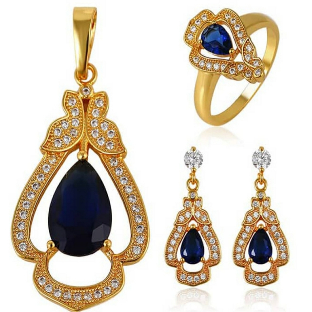 Cute fashion gold 3 in 1 jewelry set